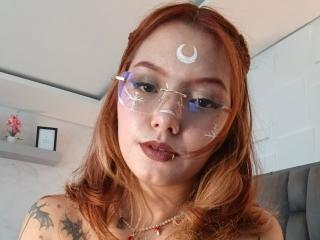 Ver a ficha detalhada de  EmmaThomsonn