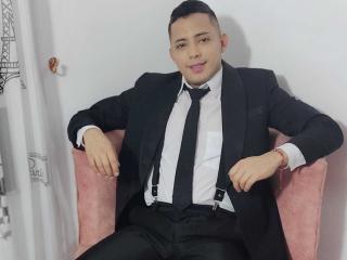 Ver a ficha detalhada de  MikeFetish