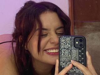 Ver a ficha detalhada de  KylieLumi