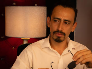 SrMangus - Live porn &amp; sex cam - 28256093