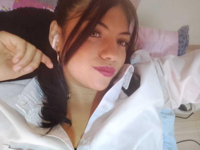 VictoriaAlvarez - Live sex cam - 28257548