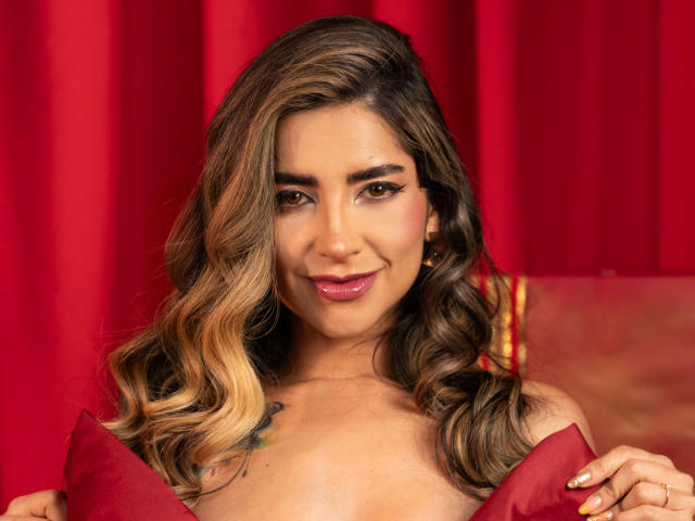 SofyaLane - Live porn &amp; sex cam - 28258421