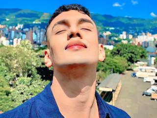 Ver a ficha detalhada de  AndrewSiilvaa