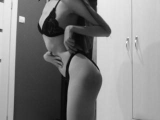 EvaRouseX - Live porn &amp; sex cam - 28263956