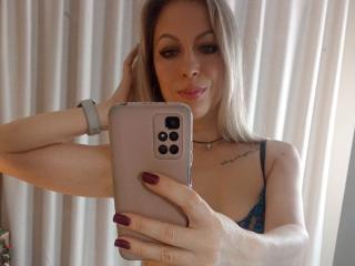 SweetLadyXX - Live sex cam - 28266197