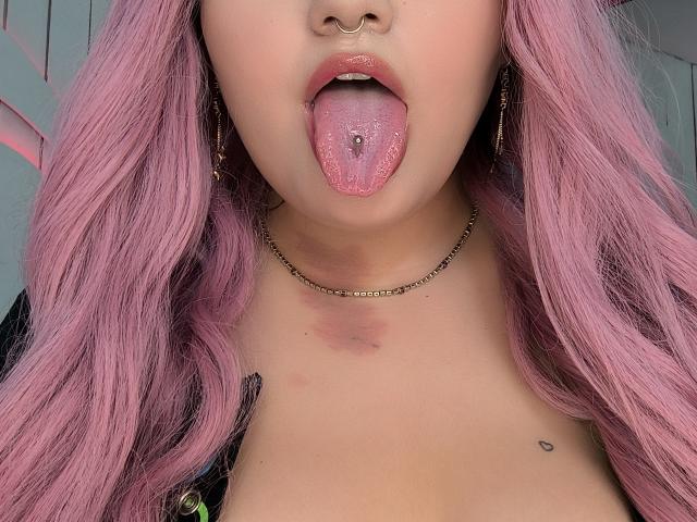 MarlaBriar - Live sex cam - 28266203