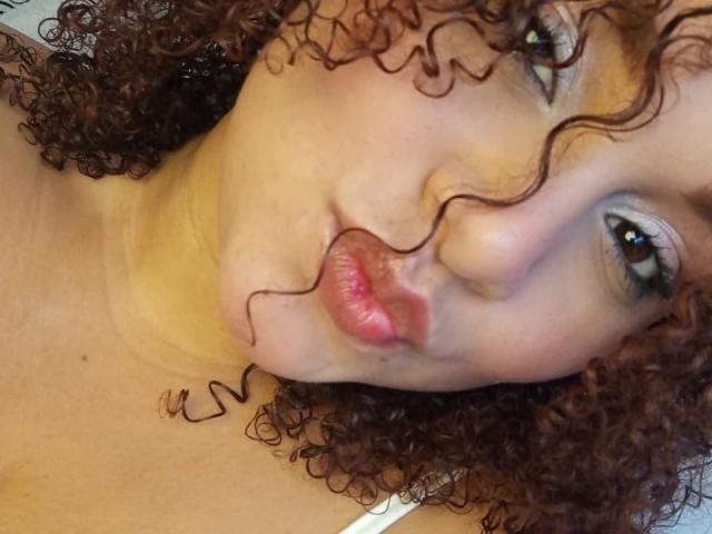 YeraCarey - Live porn &amp; sex cam - 28268537