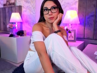 MiaReed - Live porn &amp; sex cam - 28271576