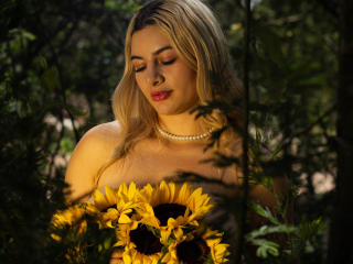 AtheneaRossi - Live porn &amp; sex cam - 28271942