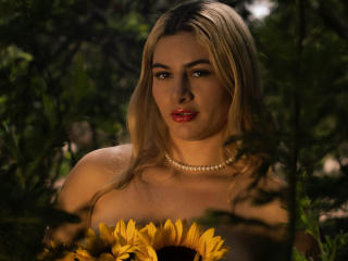 AtheneaRossi - Live porn &amp; sex cam - 28271945