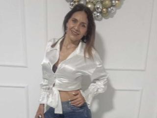 ChanelAnderson - Live sexe cam - 28272332