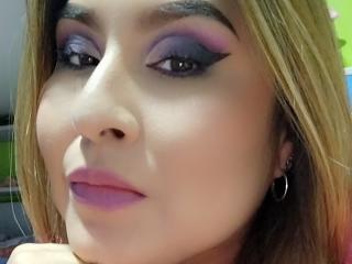 SweetAfhrodita - Live Sex Cam - 28273358