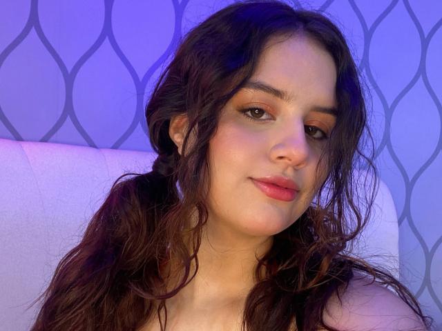 KylieLumi - Live porn &amp; sex cam - 28273577