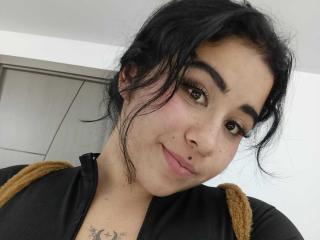 DayannaCold - Live porn &amp; sex cam - 28273793