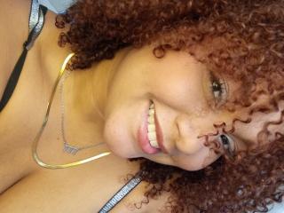 YeraCarey - Live porn &amp; sex cam - 28276763