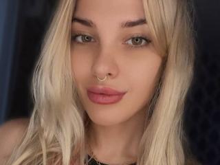 HoustonWarner - Live sex cam - 28278809