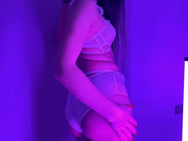Rouzi - Live sex cam - 28279595
