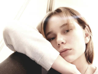 LunaDiva - Live porn &amp; sex cam - 28281542