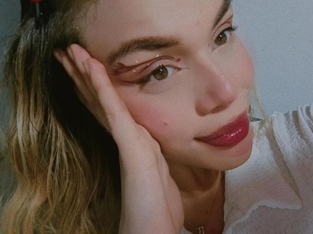 EmmaRiveraa - Sexe cam en vivo - 28281725