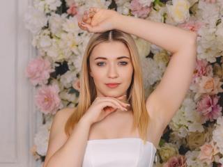 AliceFlorent - Live porn &amp; sex cam - 28281794