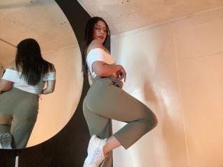 EmmaLombardi - Porno na żywo i seks kamera - 28281965