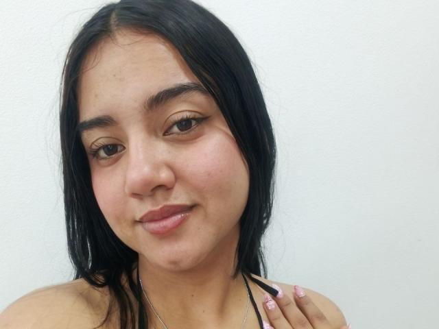 SalomeLee - Live porn &amp; sex cam - 28288574