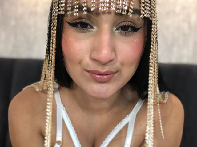 HiilaryDolce - Live sexe cam - 28289648