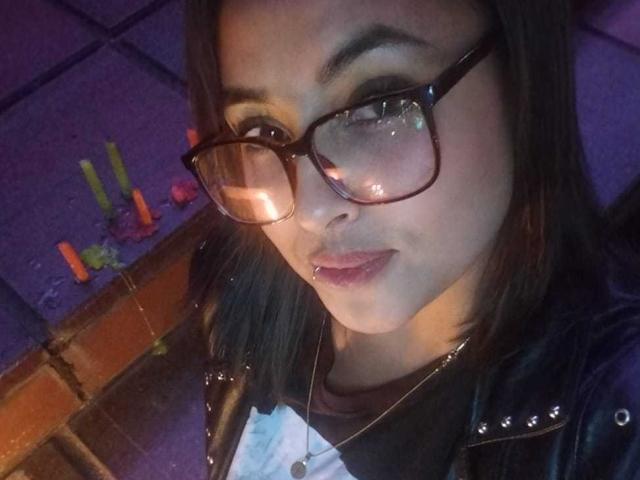 MirandaDreams - Live sex cam - 28289675