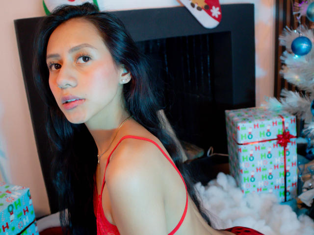 AlissonMcCoy - Live sex cam - 28290467