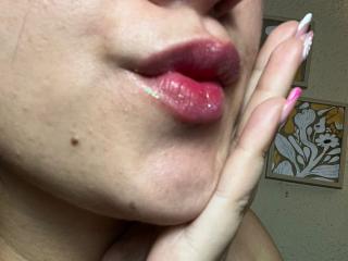 GagingZhara - Live Sex Cam - 28290746