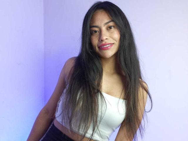 EmilyMitchell - Live sex cam - 28291691