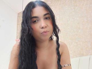 AliceSmity - Live Sex Cam - 28292897