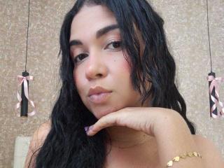 AliceSmity - Live Sex Cam - 28292903