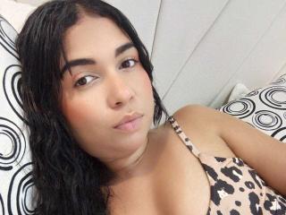 AliceSmity - Live Sex Cam - 28292912