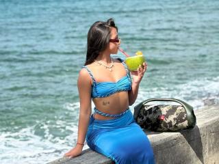 AlessiaFerry - Live porn &amp; sex cam - 28293323