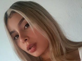 AmaraRicci - Live porn &amp; sex cam - 28295453