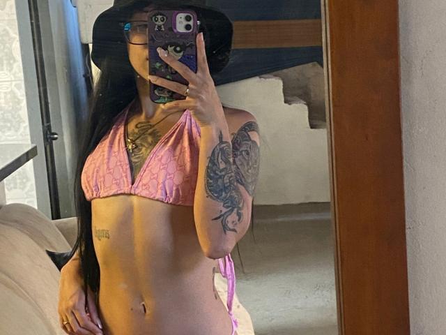 MiaDeLune - Live porn &amp; sex cam - 28297361