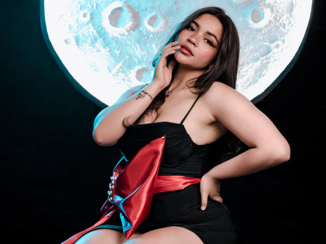 KimDevinne - Élő pornó és szexkamera - 28297919