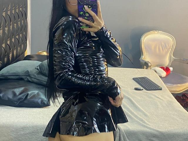 MiaDeLune - Live porn &amp; sex cam - 28298564