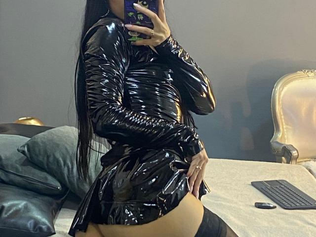 MiaDeLune - Porno na żywo i seks kamera - 28298567