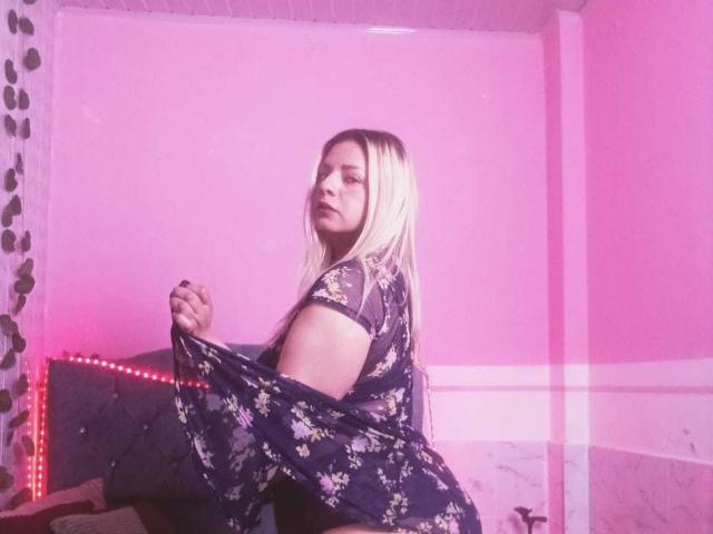 KathaleyaGrayyAss - Live porno og sexkamera - 28299110