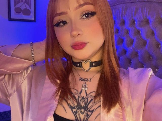 DarkCourtney - сексуальная веб-камера в реальном времени - 28299527