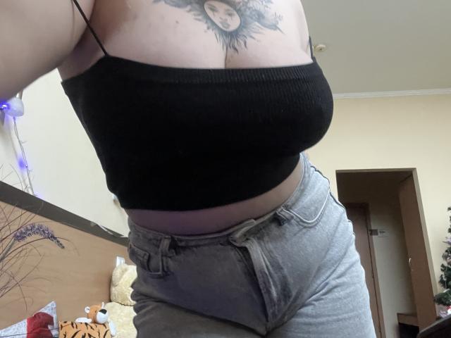 DiLaria - Live porn &amp; sex cam - 28299710