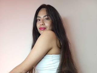 EmilyMitchell - Live porn &amp; sex cam - 28304495