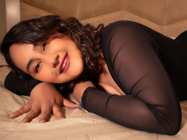 CelesteAdler - сексуальная веб-камера в реальном времени - 28312703