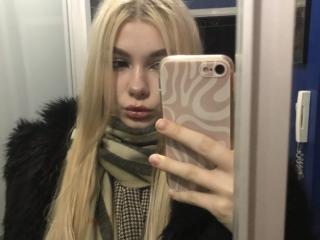 GeorginaClassy - Live porn &amp; sex cam - 28312862