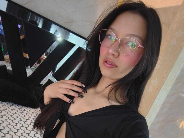 SophieDelaney - Live sex cam - 28313948