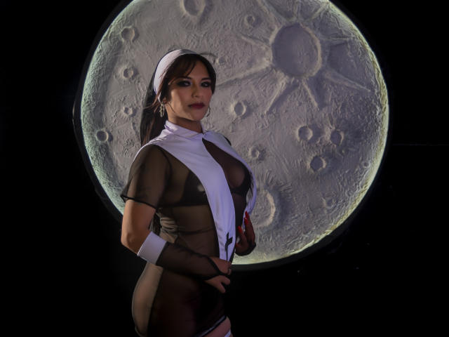 MiaBellucci - Live porn &amp; sex cam - 28314326