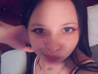 GraceRedMiller - Live porn &amp; sex cam - 28315190