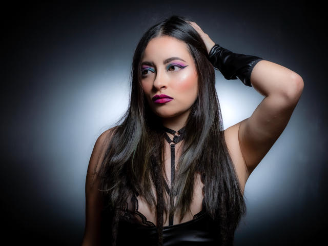 LunaTikka - Live porn &amp; sex cam - 28315280